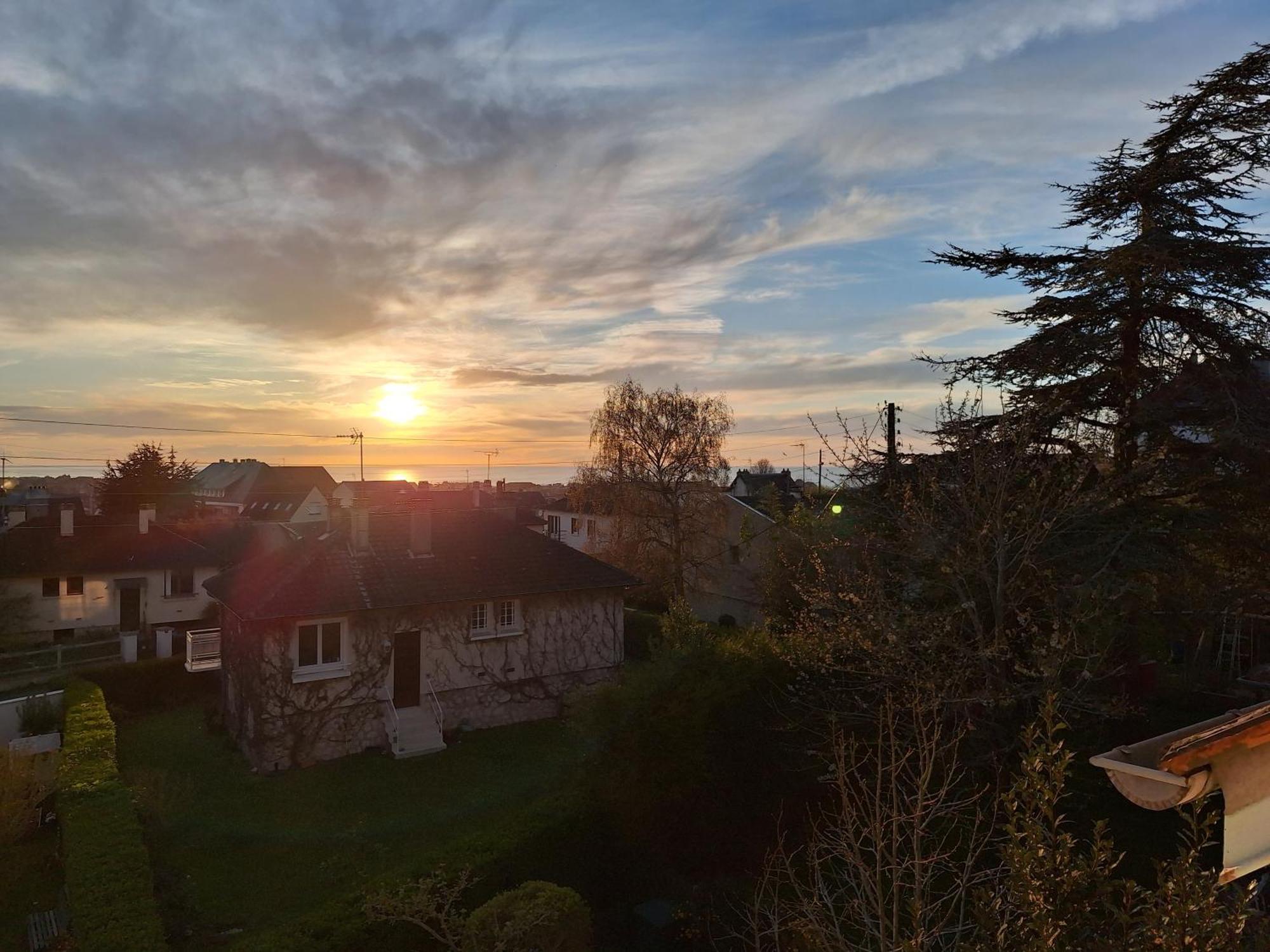 Bed and Breakfast La Fleur Du Soleil Trouville-sur-Mer Exterior foto